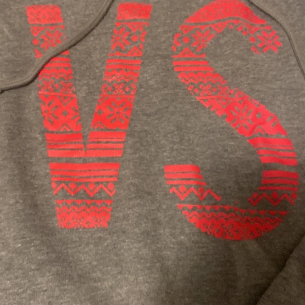 Victoria secret grey and red hoodie size medium - Picture 3 of 5